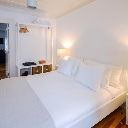 Sunny And Stylish Apartment - 11 Min To The Center Lisbon Exterior photo
